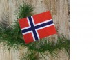Flagget montert i trådløkke. thumbnail