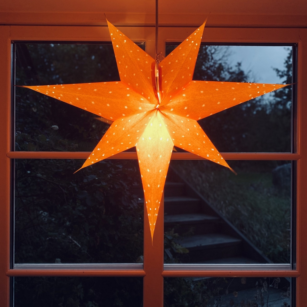 Pynt huset før jul som den gang adventsstjernen var helt ny i Norge!