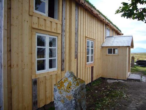 Gammel ny kledning